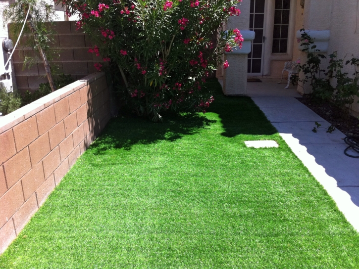 Green Lawn Borrego Springs, California Backyard Deck Ideas, Front Yard Design