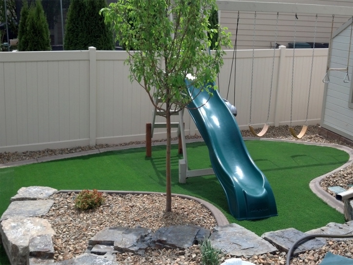 How To Install Artificial Grass La Presa, California Gardeners, Beautiful Backyards