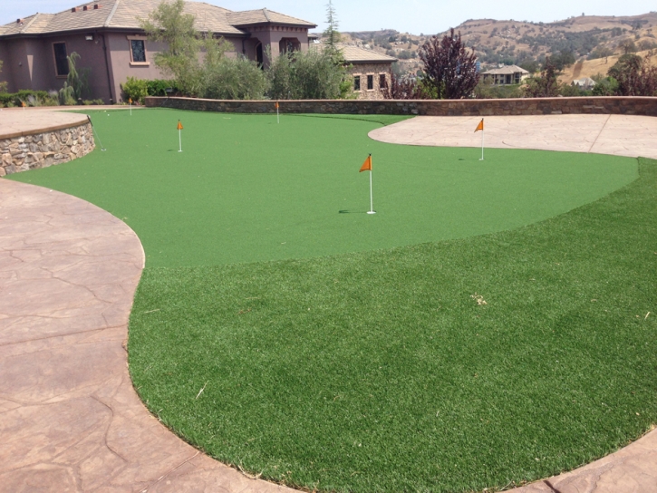 Lawn Services Casa de Oro-Mount Helix, California Office Putting Green